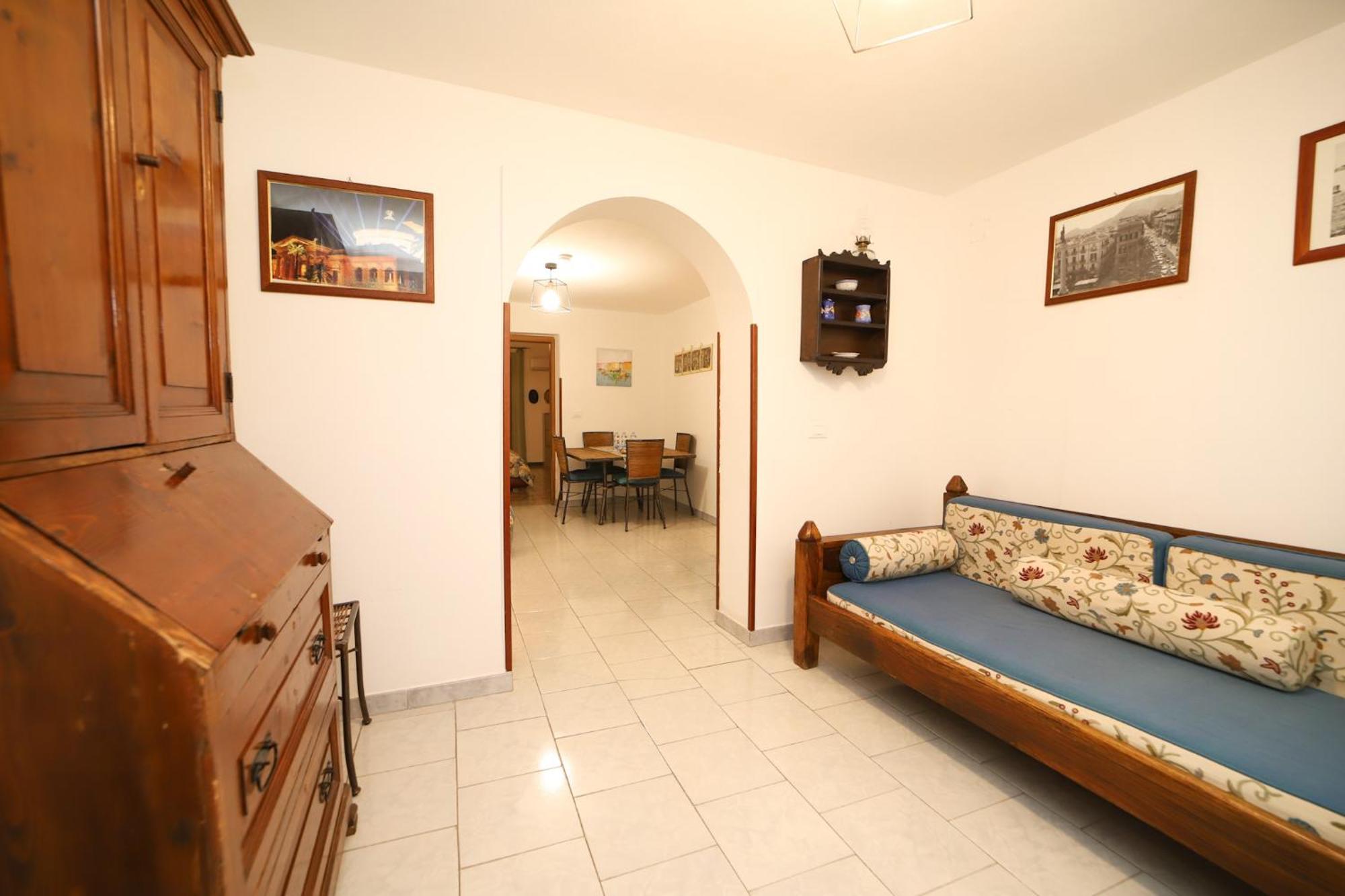 Ferienwohnung Colonna House Casa Tra La Zisa E La Cattedrale Palermo Exterior foto